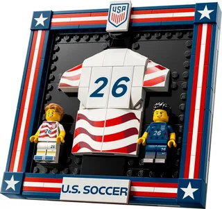 LEGO 43033-1 2026 U.S. Soccer National Team Jersey — 167 pieces, Editions theme