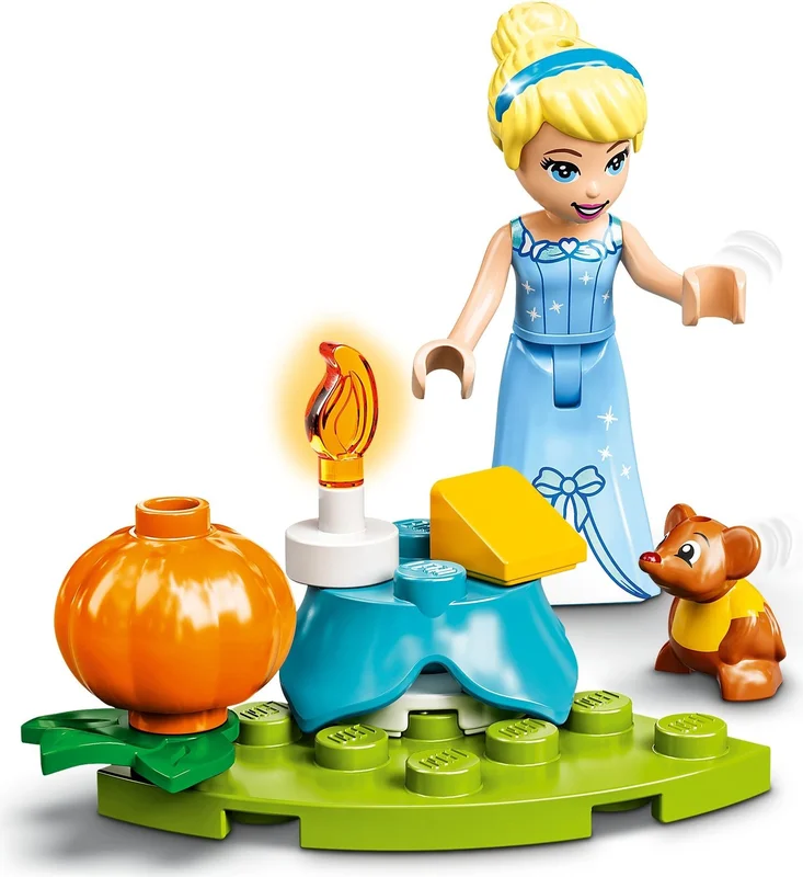 Cinderella's Royal Carriage - View 8