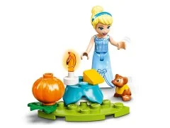 Cinderella's Royal Carriage - View 8