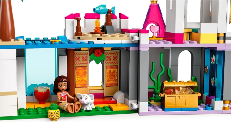 Ultimate Adventure Castle - View 4