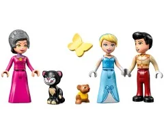 Cinderella and Prince Charming's Castle - View 7