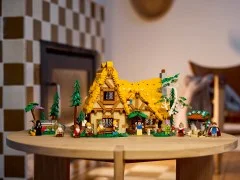 Snow White and the Seven Dwarfs' Cottage - View 3