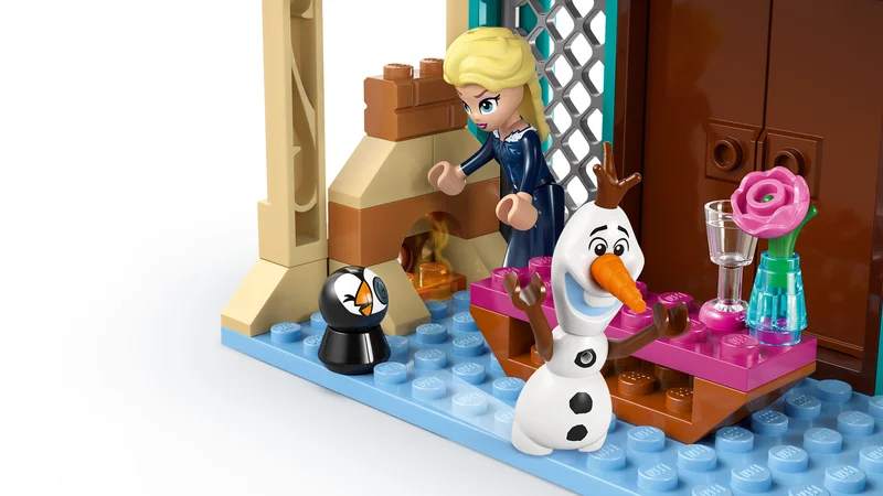 Arendelle Frozen Castle - View 5