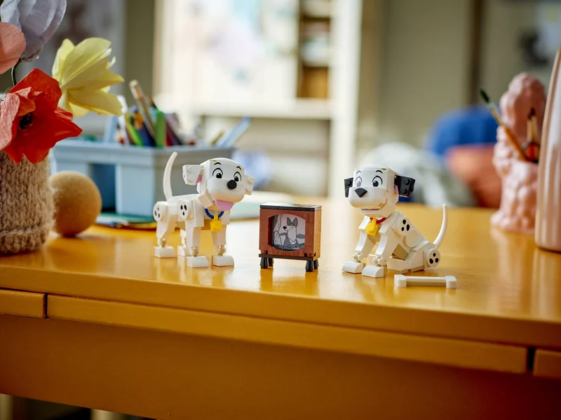 Lucky & Penny 101 Dalmatians Puppies - View 7