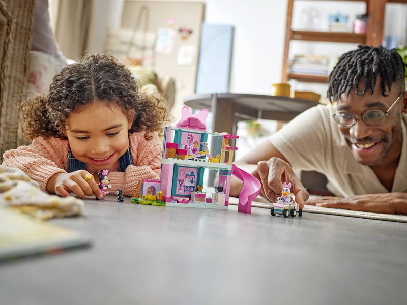 Minnie's Pet Hotel - View 7