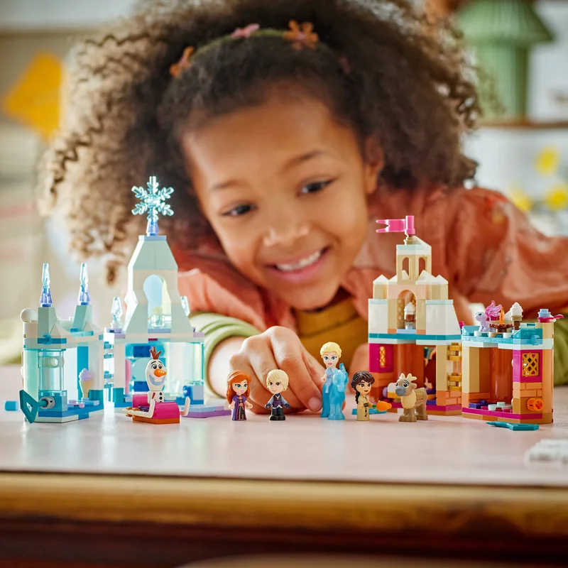 Mini Arendelle Castle & Elsa's Ice Palace - View 9