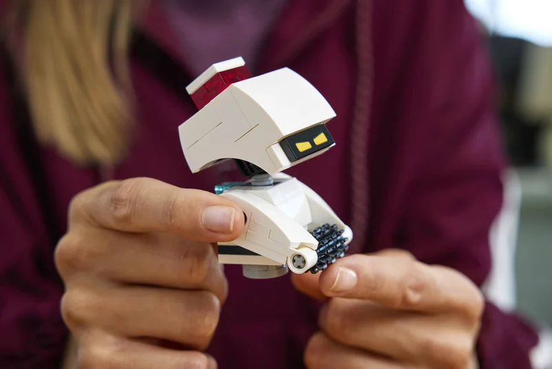 WALL-E and EVE - View 7