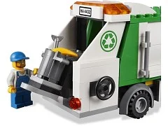 Garbage Truck - View 3