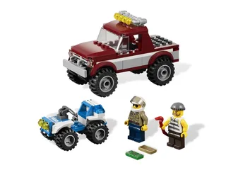 LEGO 4437-1 Police Pursuit — 129 pieces, released 2012