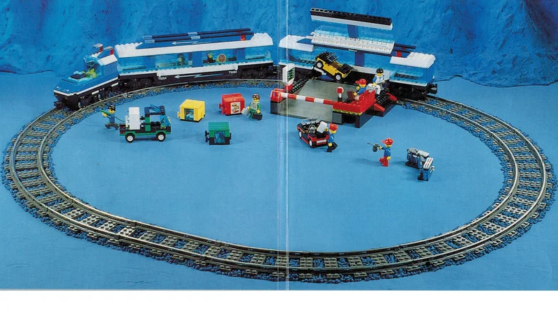 LEGO 4560-1 Railway Express — 668 pieces, Train theme