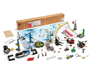 LEGO 45826-1 SUBMERGED Challenge Set — 1916 pieces, released 2024