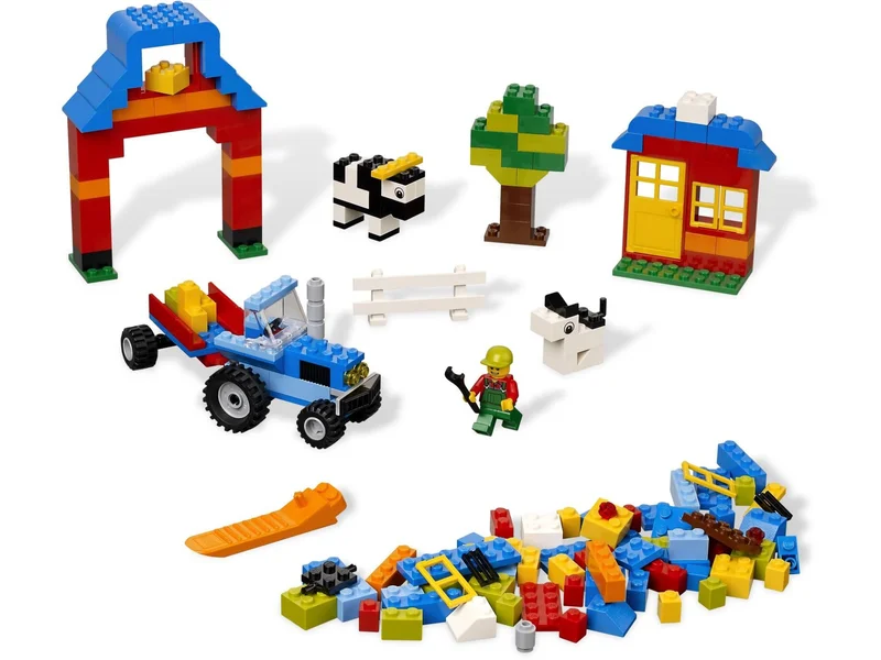 LEGO 4626-1 Farm Brick Box — 232 pieces, Make & Create theme
