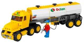 LEGO 4654-1 Tanker Truck — 45 pieces, 4 Juniors theme