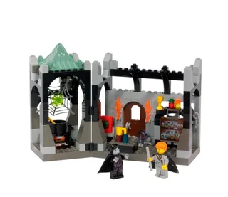 LEGO 4705-1 Snape's Class — 167 pieces, released 2001