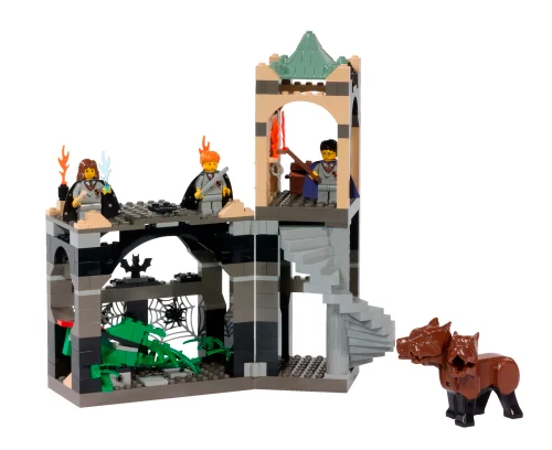 LEGO 4706-1 Forbidden Corridor — 228 pieces, released 2001