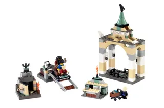 LEGO 4714-1 Gringotts Bank — 263 pieces, Harry Potter theme