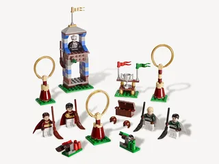 LEGO 4737-1 Quidditch Match — 153 pieces, released 2010