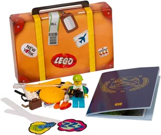 LEGO 5004932-1 My Travel Companion — 41 pieces, released 2017
