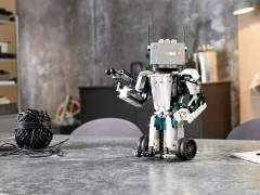 Robot Inventor - View 5