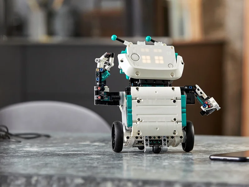 Robot Inventor - View 8