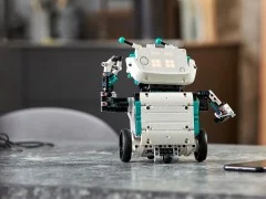 Robot Inventor - View 8