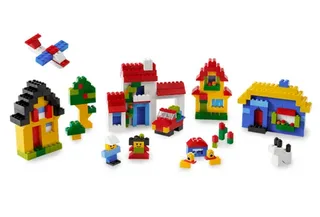 LEGO 5522-1 Golden Anniversary Set — 700 pieces, released 2008