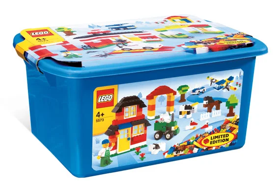 Build & Play - View 3