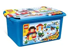 Build & Play - View 3