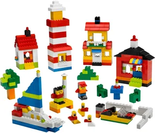 LEGO 5589-1 Giant Box — 1600 pieces, Make & Create theme