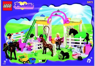 LEGO 5871-1 Riding Stables — 176 pieces, released 2002