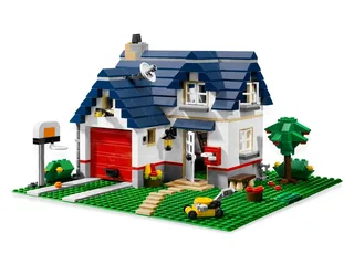 LEGO 5891-1 Apple Tree House — 539 pieces, released 2010