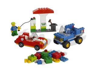 LEGO 5898-1 Car Building Set — 139 pieces, Make & Create theme