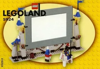 LEGO 5924-1 Castle Picture Frame — 116 pieces, Legoland Parks theme
