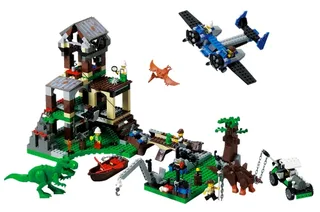 LEGO 5987-1 Dino Research Compound — 624 pieces, released 2000