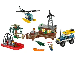 LEGO 60068-1 Crooks' Hideout — 473 pieces, released 2015
