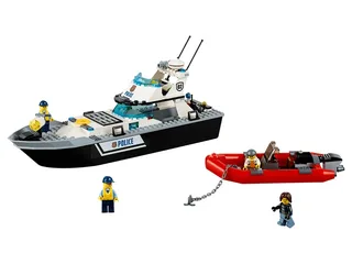 LEGO 60129-1 Police Patrol Boat — 200 pieces, released 2016