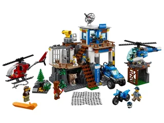 LEGO 60174-1 Mountain Police Headquarters — 663 pieces, released 2018