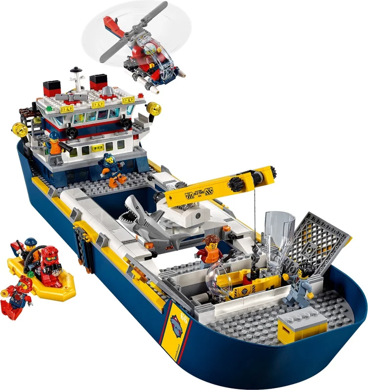 Ocean Exploration Ship - View 5