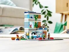 Family House - View 4