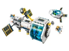 Lunar Space Station - View 4