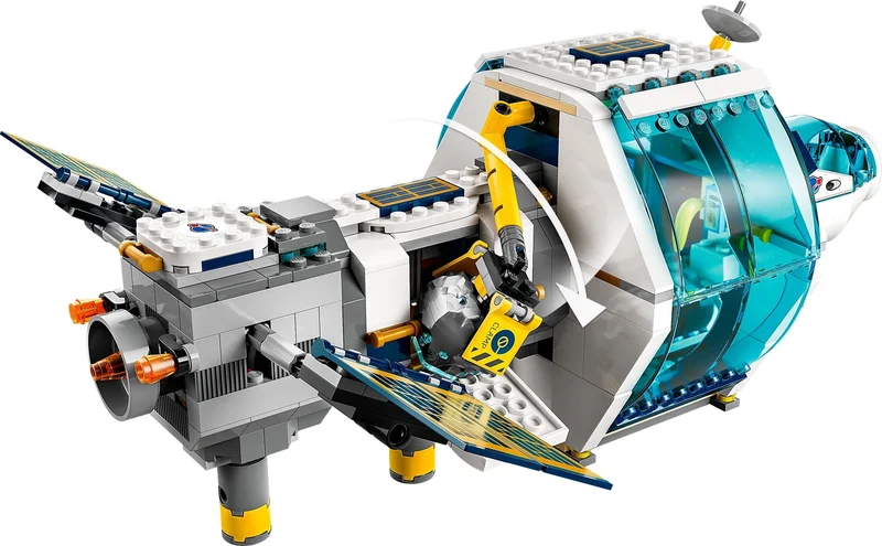 Lunar Space Station - View 7