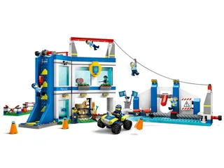 LEGO 60372-1 Police Training Academy — 823 pieces, City theme