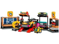 Custom Car Garage - View 4