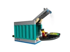 Police Speedboat and Crooks' Hideout - View 4