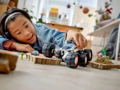 Space Explorer Rover and Alien Life - View 7