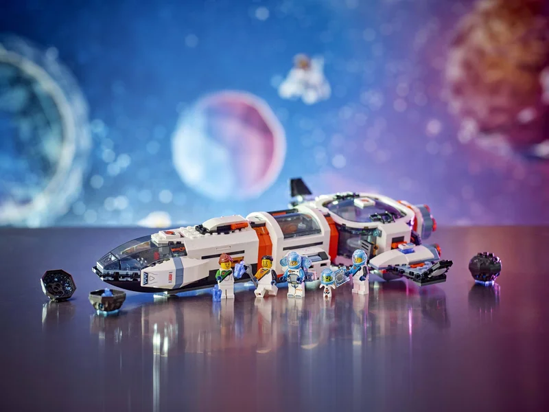 Modular Galactic Spaceship - View 7