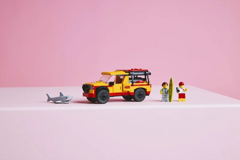 Lifeguard Beach Rescue Truck - View 7