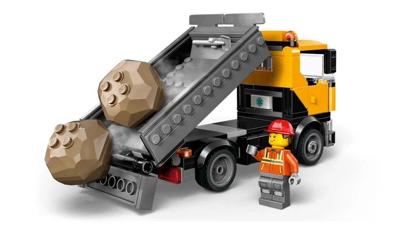 Heavy-Duty Recovery Tow Truck with Crane - View 3