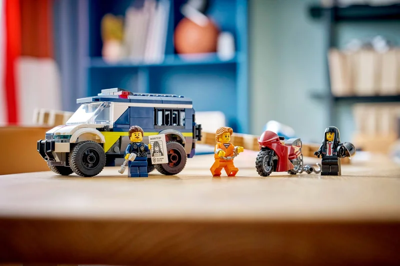 Police Prisoner Transport Van - View 7
