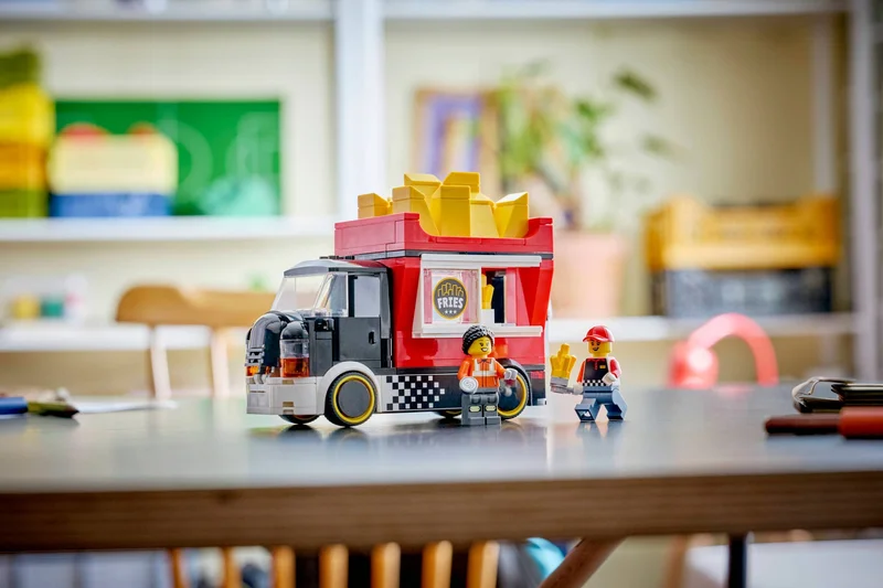 Fries Food Truck - View 6